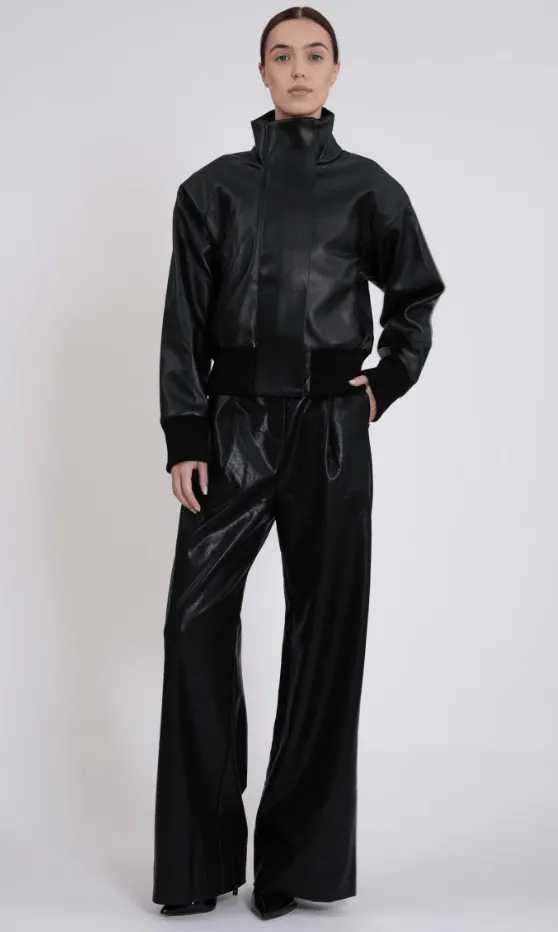 Nonchalant Levi Bomber Jacket in Black