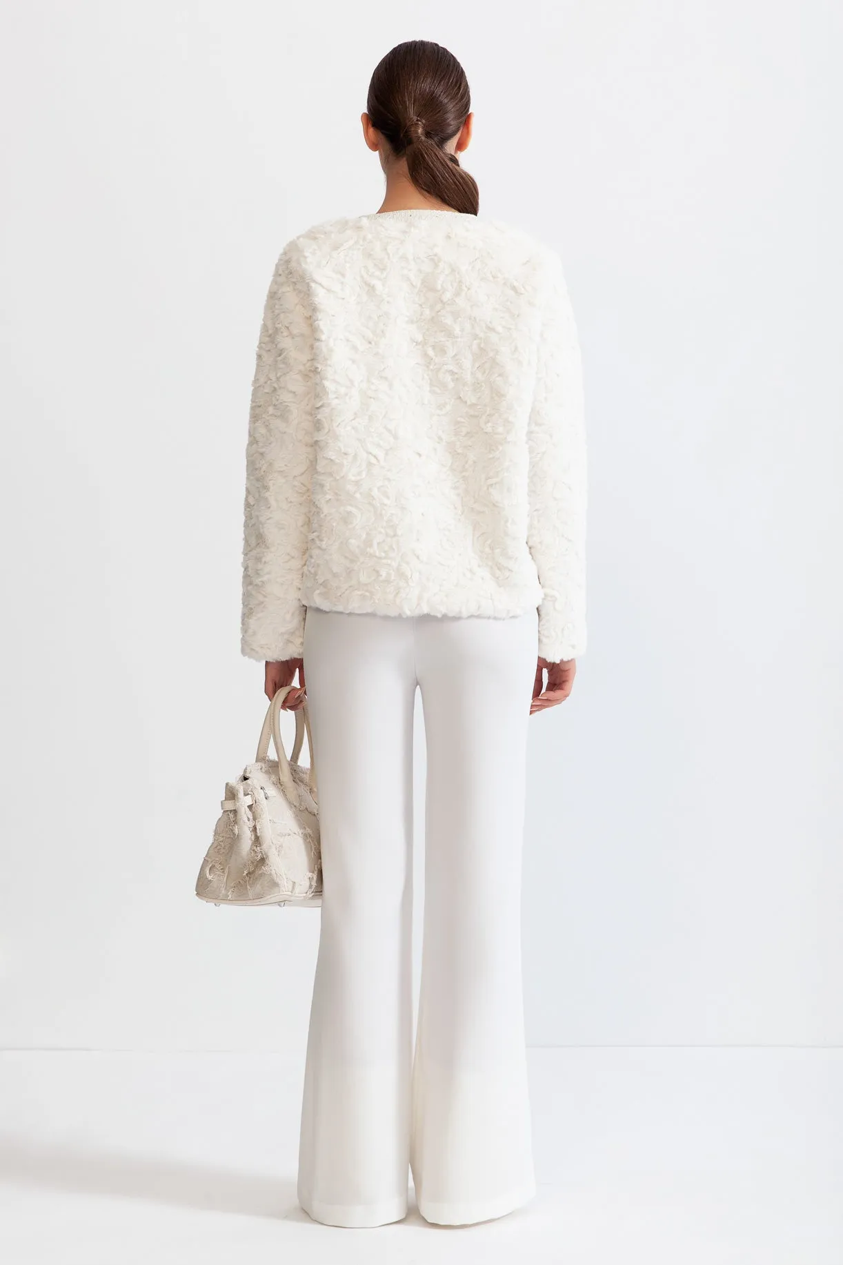Veste duveteuse avec boutons dorés - Blanc