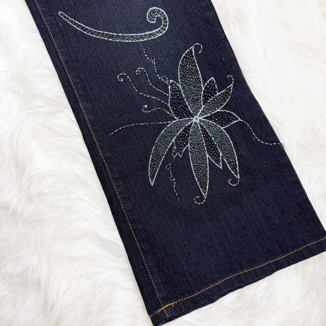 Y2K Beaded Floral Flare Jeans (XL)